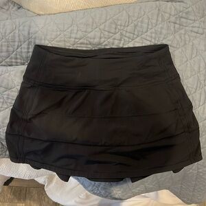 Black lululemon skirt